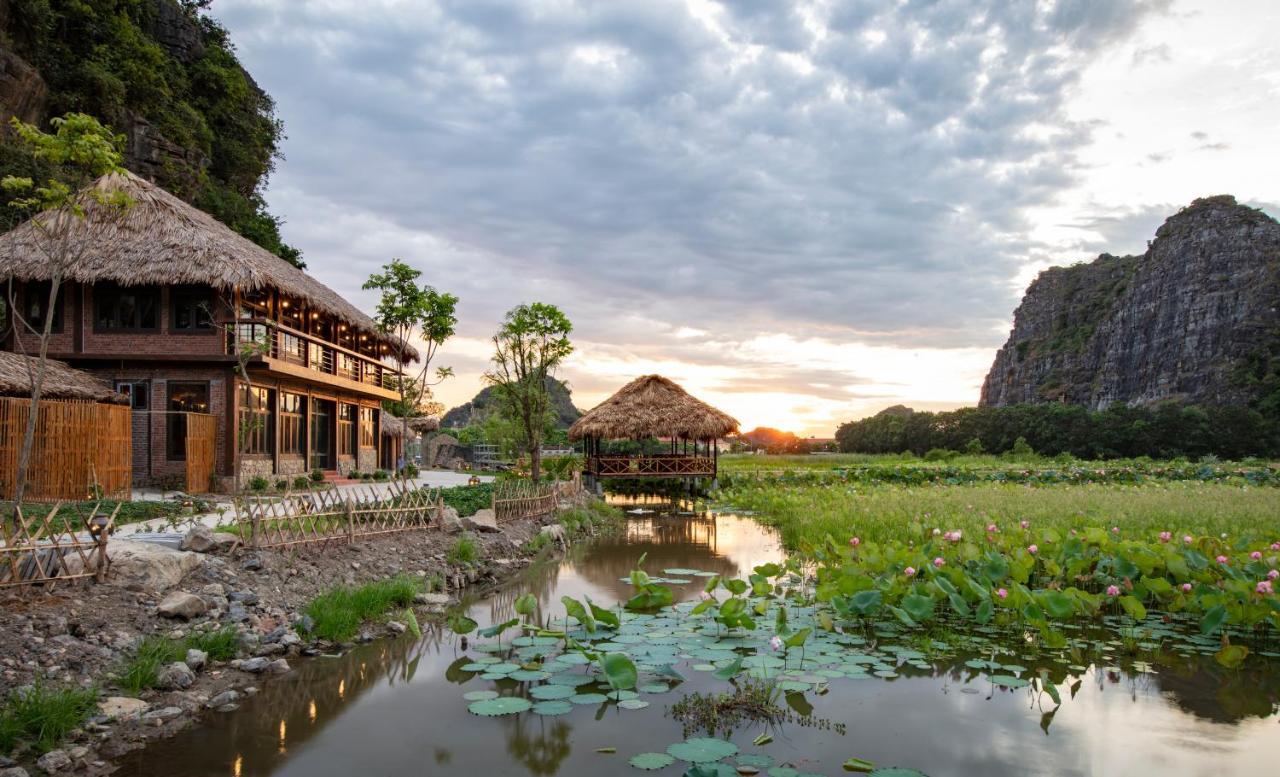 Muong Village Ninh Binh Luaran gambar