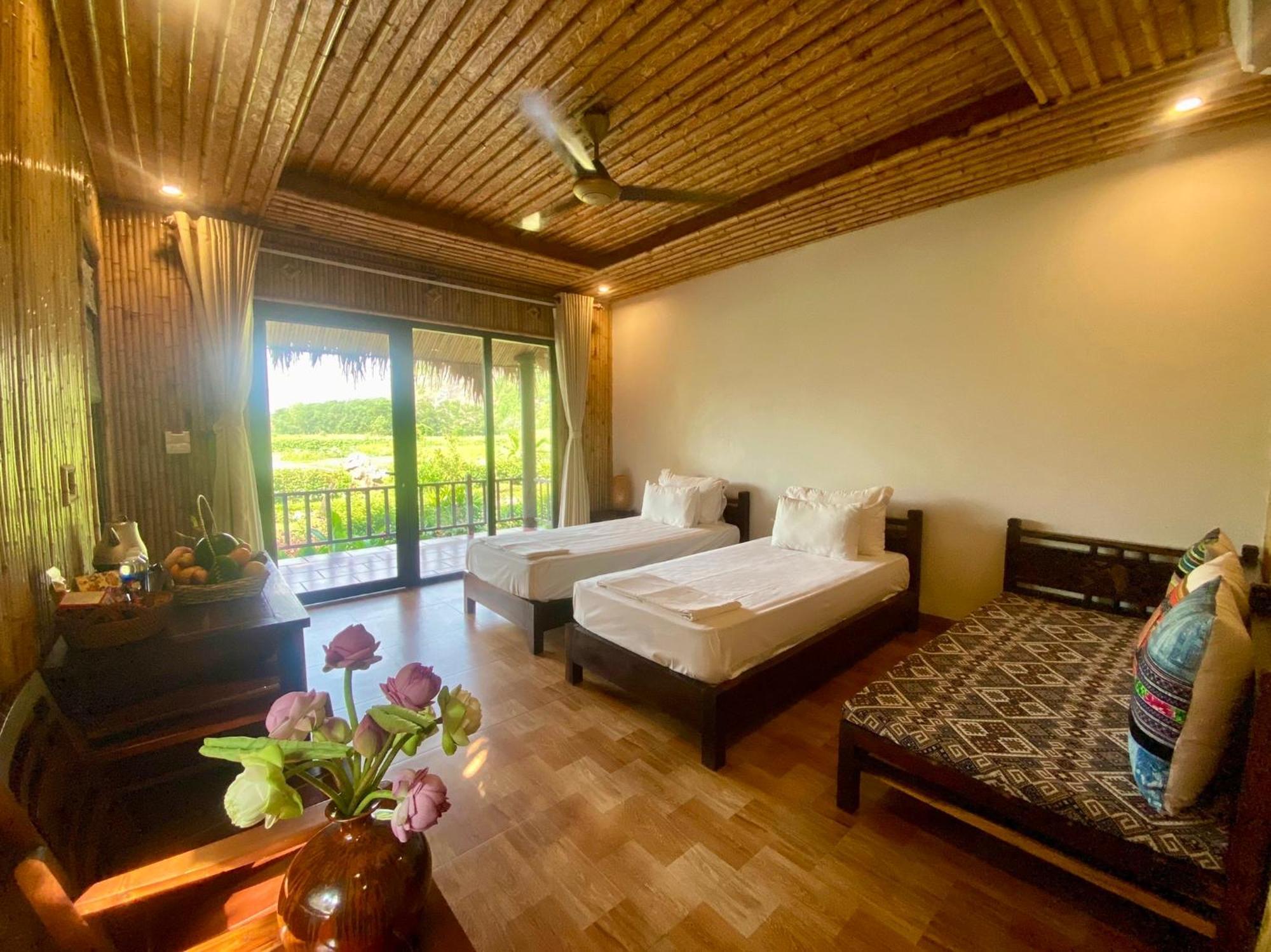 Muong Village Ninh Binh Luaran gambar