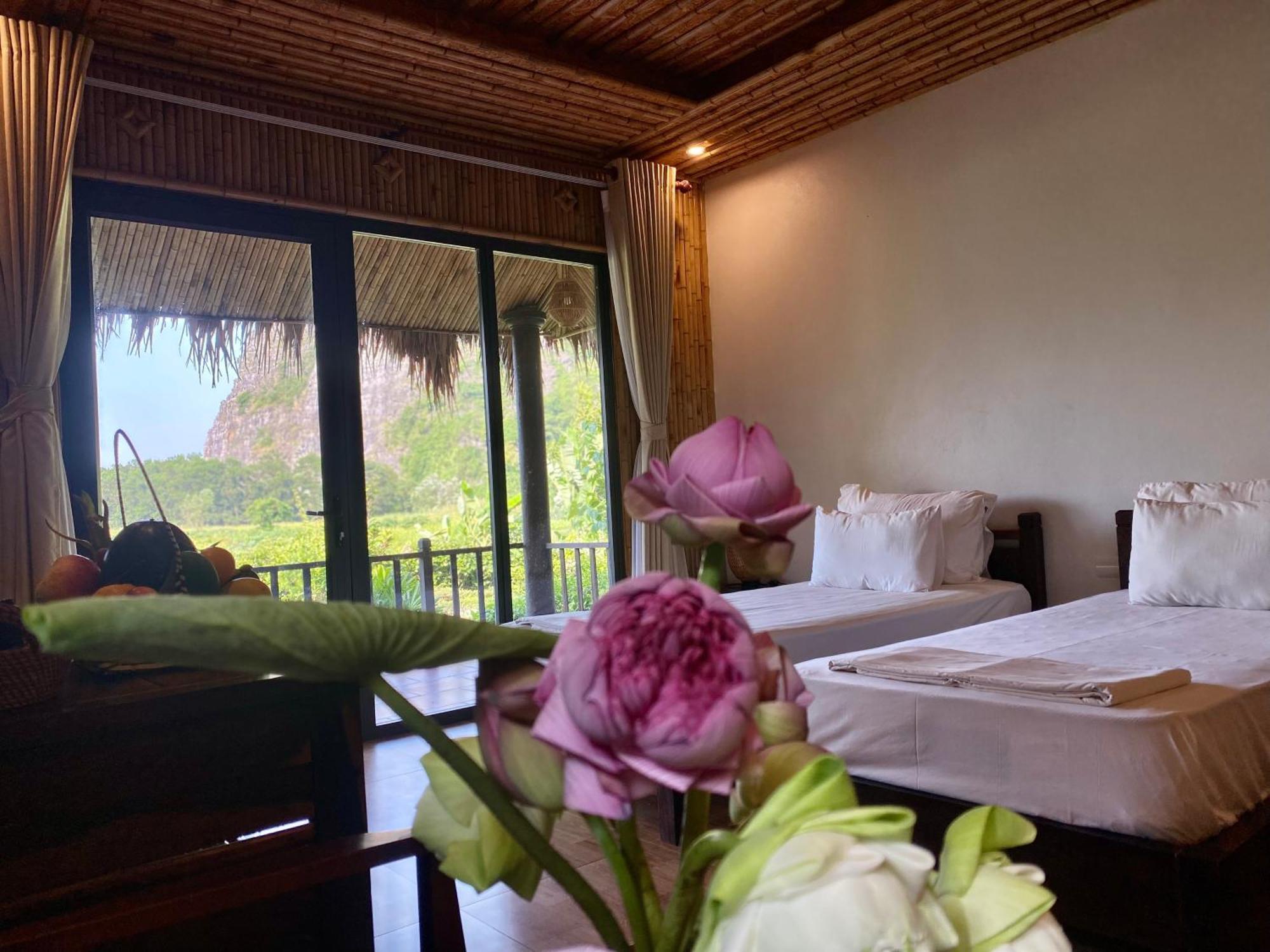Muong Village Ninh Binh Luaran gambar