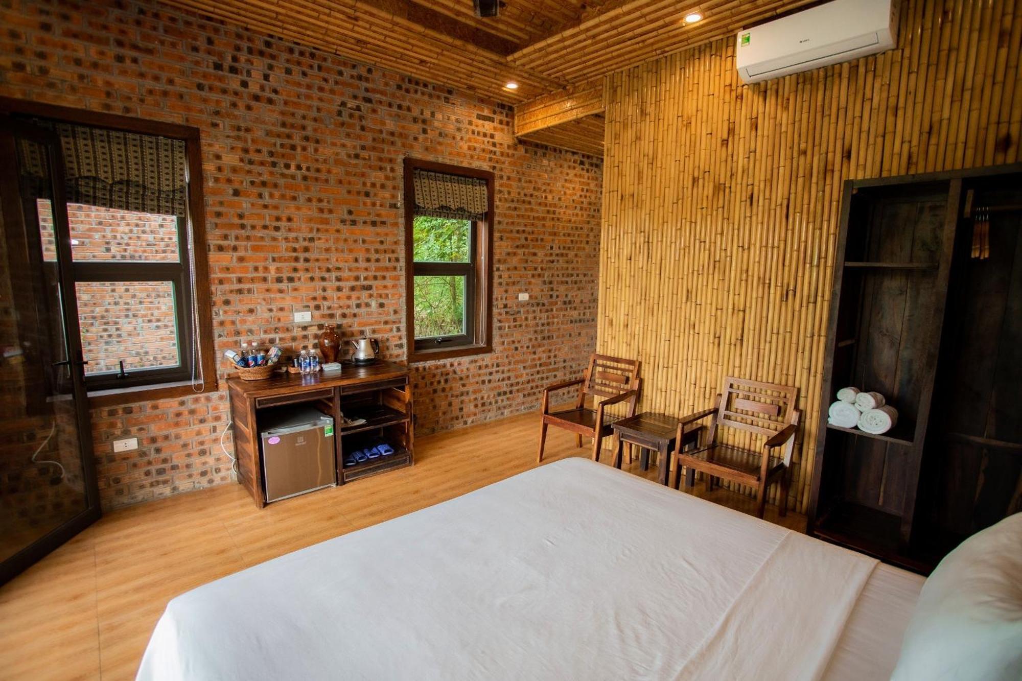 Muong Village Ninh Binh Luaran gambar