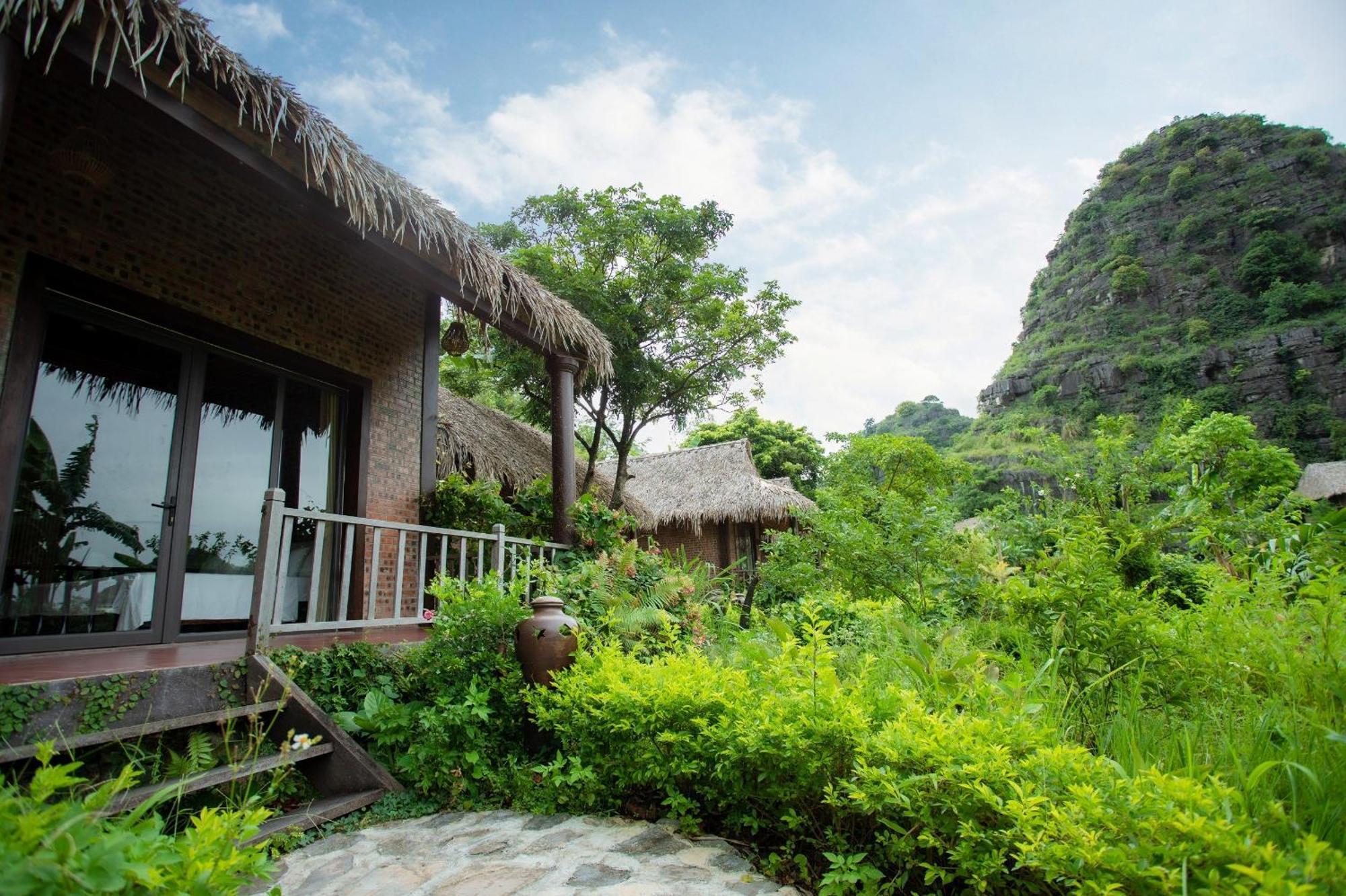 Muong Village Ninh Binh Luaran gambar